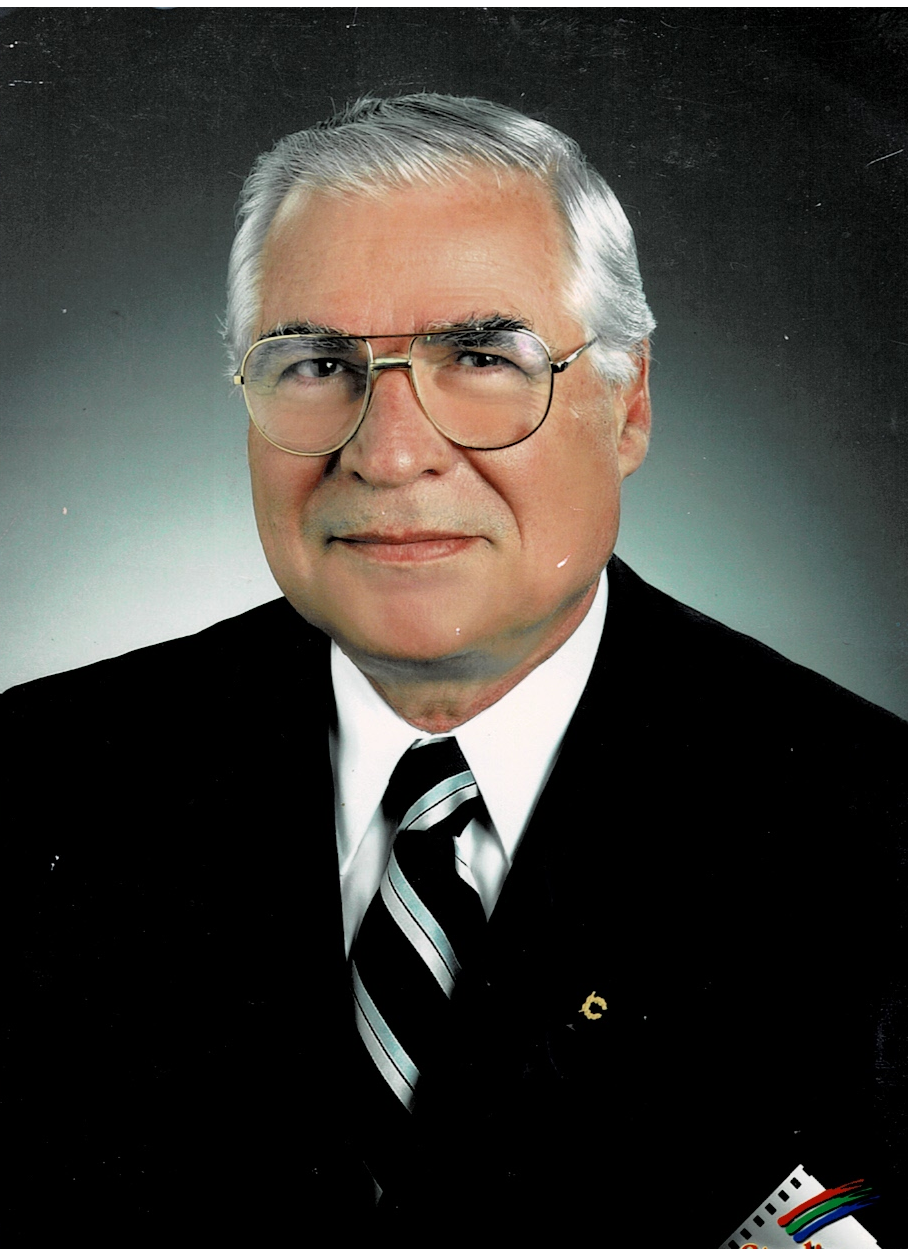 Prof. Dr. &Ouml;nder TUZCU